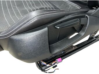 Sedačky černá kůže s látkou VW Scirocco 3 r.v. 2010 - 4