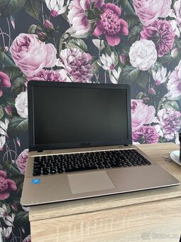 Asus - 4