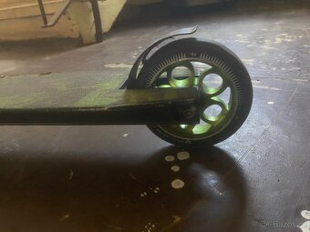 Koloběžka Street Surfing Destroyer Green Lightning - 4