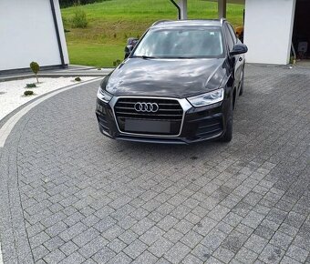 Audi Q3 2.0 TFSI quattro S tronic design - 4