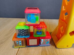 Fisher Price Žirafa + 6 kostek - 4