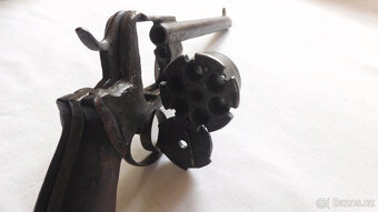 Revolver 38 - 4