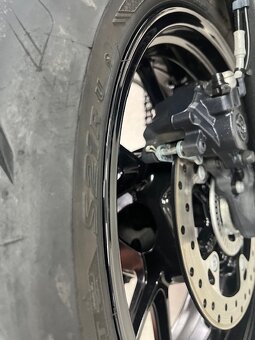 BMW F 900R - 4