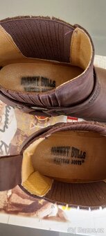 Prodám Nove Westernové boty JOHNNY BULLS 37vel - 4
