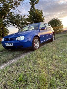 Volkswagen Golf 1.8T GTI - 4