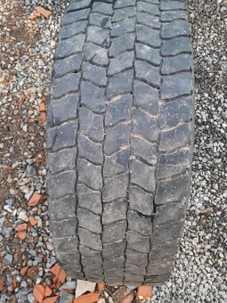 Koupím pneu 245/70r17,5 FULDA - 4