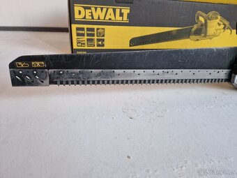 Pila DeWALT Aligator DWE 398 - 4