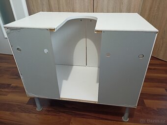 Skríňka pod umyvadlo - 4