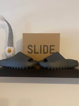 Yeezy Slide Granite - 4