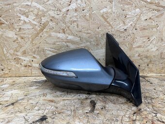 PRAVÉ ZPĚTNÉ ZRCÁTKO HYUNDAI I40 8 PIN TITANIUM SILVER T6S - 4