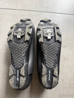 Mtb tretry Hero pro vel 38 - 4