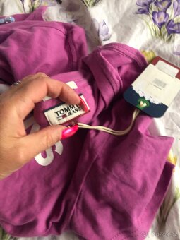 Nové triko Tommy hilfiger vel s - 4
