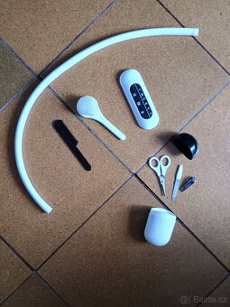 Prodám vaničku na stojánku se sadou - 4