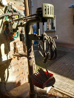 Sloupova vrtacka - 4