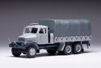 Praga V3S  1:43. - 4