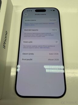 Apple iPhone 17 256GB - 4