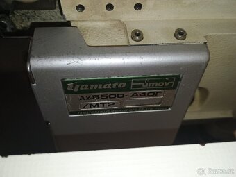Průmyslový Šicí stroj overlock - 4