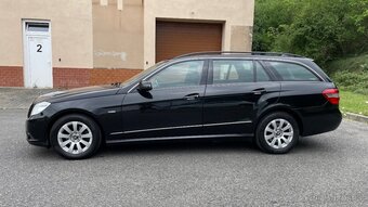 MERCEDES-BENZ E200CDI AUTOMAT HARMAN/KARDON - 4