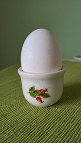 stojánky na vajíčka, různá malovaná zdobená vajíčka - 4