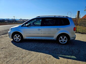 Volkswagen Touran 1,4tsi Comfortline 7.míst r.v.2014 - 4