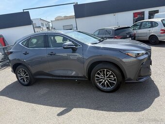 Lexus NX350H 2.4i 140 KW, HYBRID, 2024, 25 000 km - 4