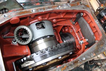 Zetor 8145 12045 12011 12111 12145 16145 diferenciál - 4