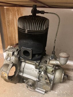 Motor 1D90T - 4