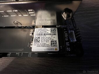 ASRock DeskMini X300 + Samsung Odyssey G65B - 4