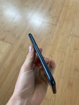 Apple iPhone XR 128gb-baterie 73%-foto neostří-prasklý - 4