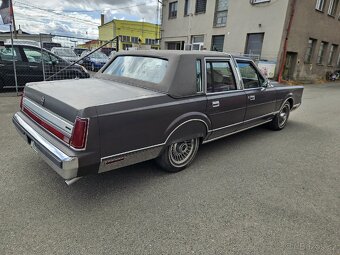 LUNCOLN TOWN CAR 5.0L ROK 1984 - 4