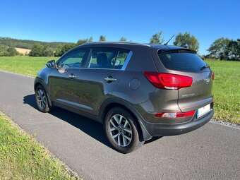 Kia Sportage 1.6GDi KLIMATIZACE ALU manuál 135PS 11/2015 - 4
