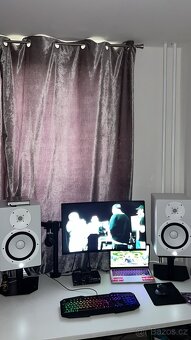 Monitory Yamaha hs8 bílé + stojany + kabeláž - 4