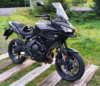 Kawasaki Versys 650 r.v. 8/2022, najeto 3650 km - 4