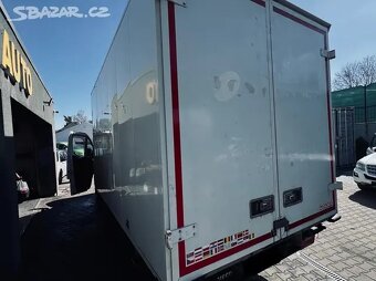 Iveco Daily 3,0 35S18 skříň 2020 CZ 3.místa spaní 132KW - 4