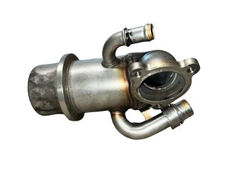 EGR chladič zpětného vedení 04L131512BM VW Arteon 3H 2017 - 4