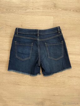 Dámské džínové šortky, zn. Esmara, vel. 36 - 4