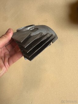 Kryt karburátoru jawa 350 - 4