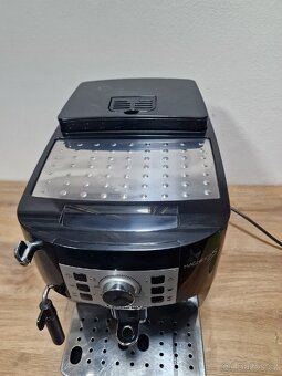 Kávovar Delonghi Magnefica S - 4