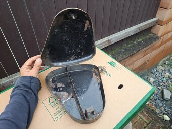 CZ 125 T zetka kastlík schránka nářadí - 4