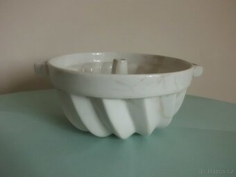 Starožitná keramická bábovka - 4