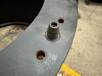 Podstvec pod robot. orig. Kuka - 4