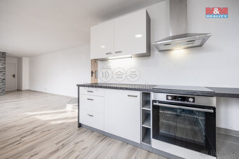 Prodej bytu 3+kk, 98 m², Sedlčany, ul. Nademlýnská - 4