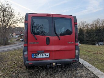 Renault Trafic 2.5 dCi - 4