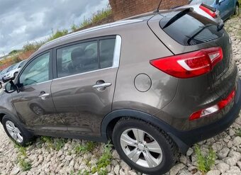 rozprodam kia sportage 2,0 crdi 4x4 100kw awd 1,7 crdi 85kw - 4