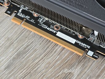 GIGABYTE Radeon RX 9070 XT GAMING OC 16G | ZÁRUKA ✅ - 4