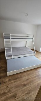 Patrová postel i s matracemi a přistýlkou - 4