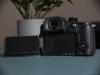 Lumix GH5 (tělo + 2 originální baterie) - 4