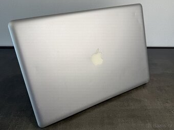 MacBook Pro 17'' 2009 / C2D / 8GB / 128GB SSD / 500GB HDD - 4
