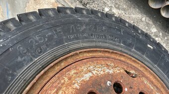 Pneumatiky s diskem 8,25 x 15 - 4