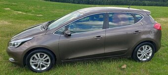 Kia Ceed 1.4 benzín 31.000 km - 4